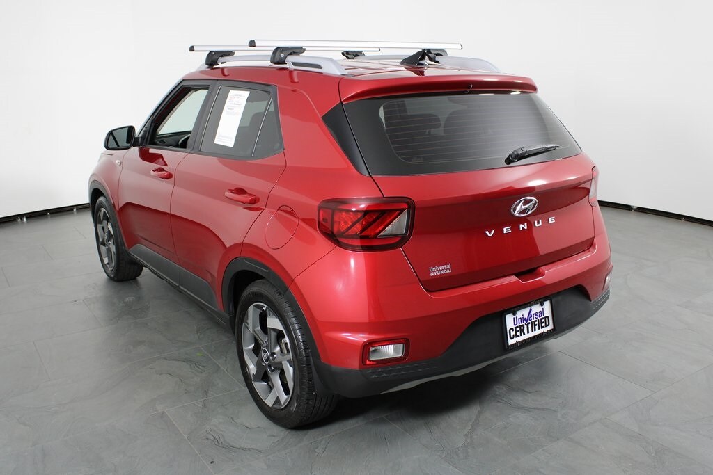 Certified 2022 Hyundai Venue Limited SUV