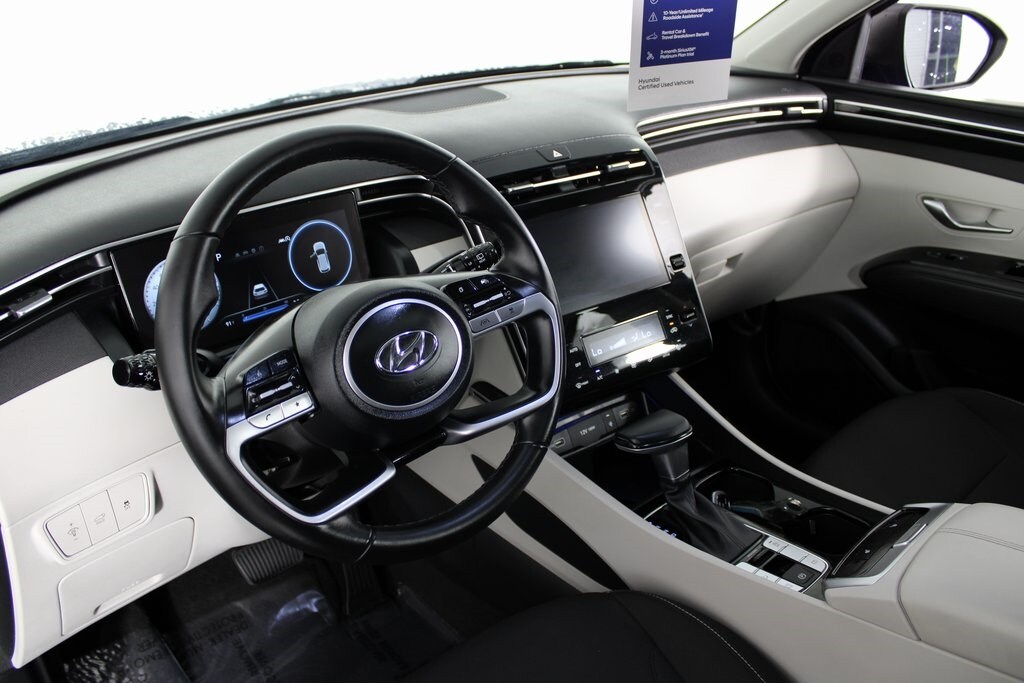 2022 Hyundai Tucson SEL Convenience photo 3