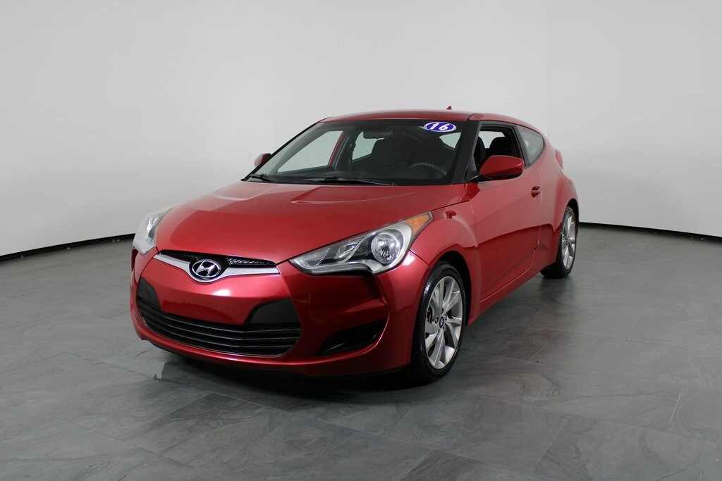 Certified 2016 Hyundai Veloster Base Hatchback