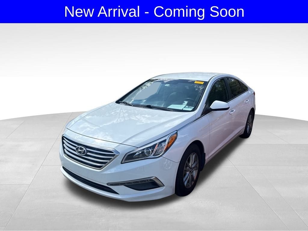 Used 2015 Hyundai Sonata SE Sedan