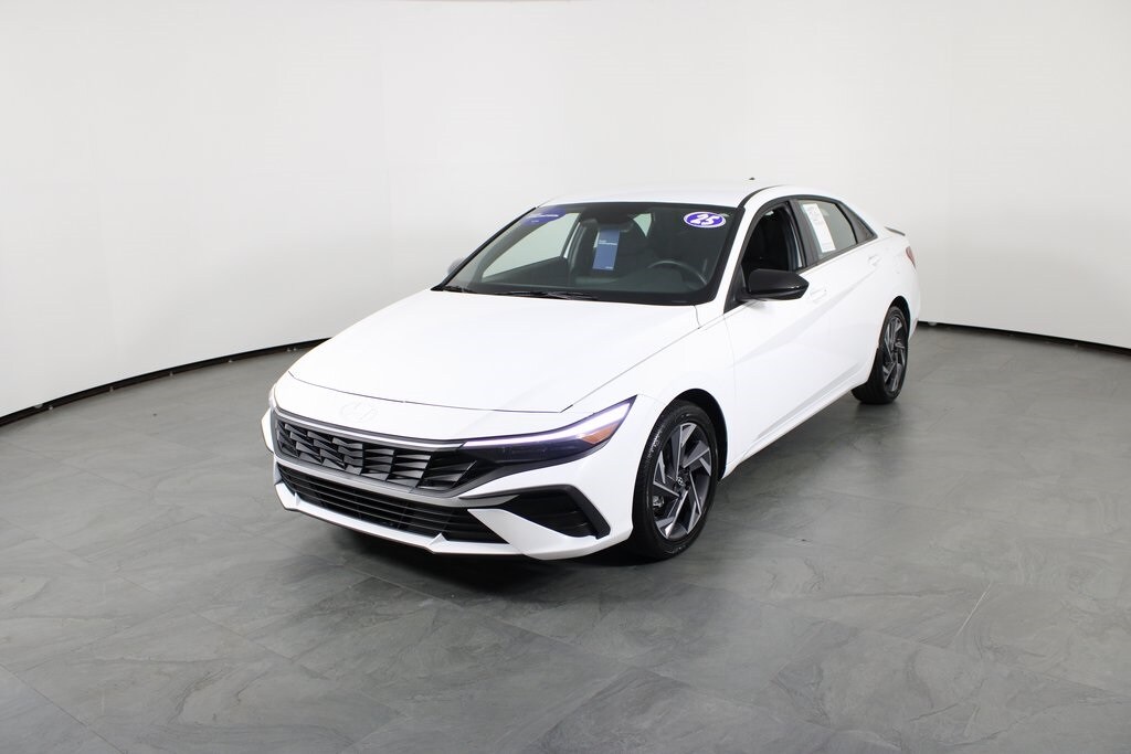 Certified 2025 Hyundai Elantra Hybrid SEL Sport Sedan