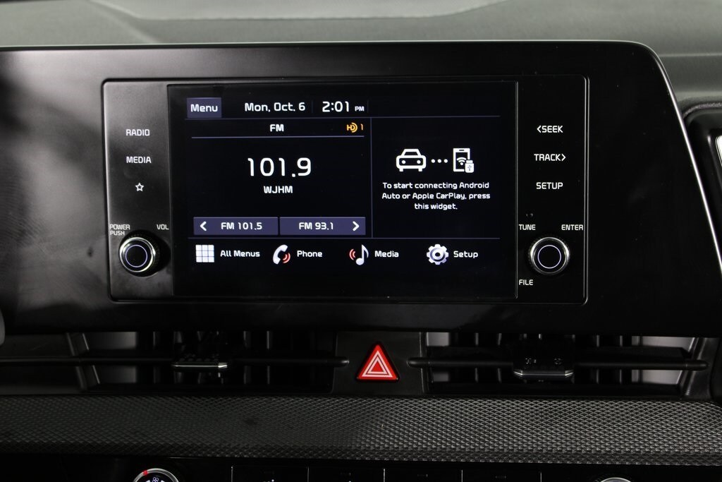 2024 Kia Sportage LX photo 4
