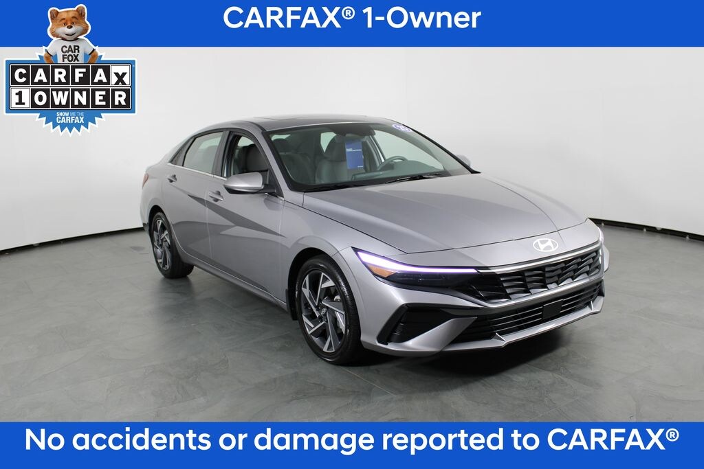 Certified 2025 Hyundai Elantra SEL Convenience Sedan