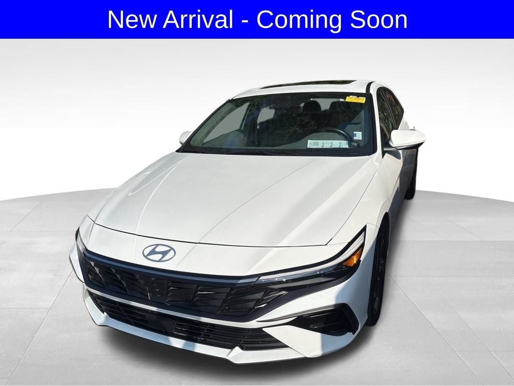 Used 2024 Hyundai Elantra SEL Sedan