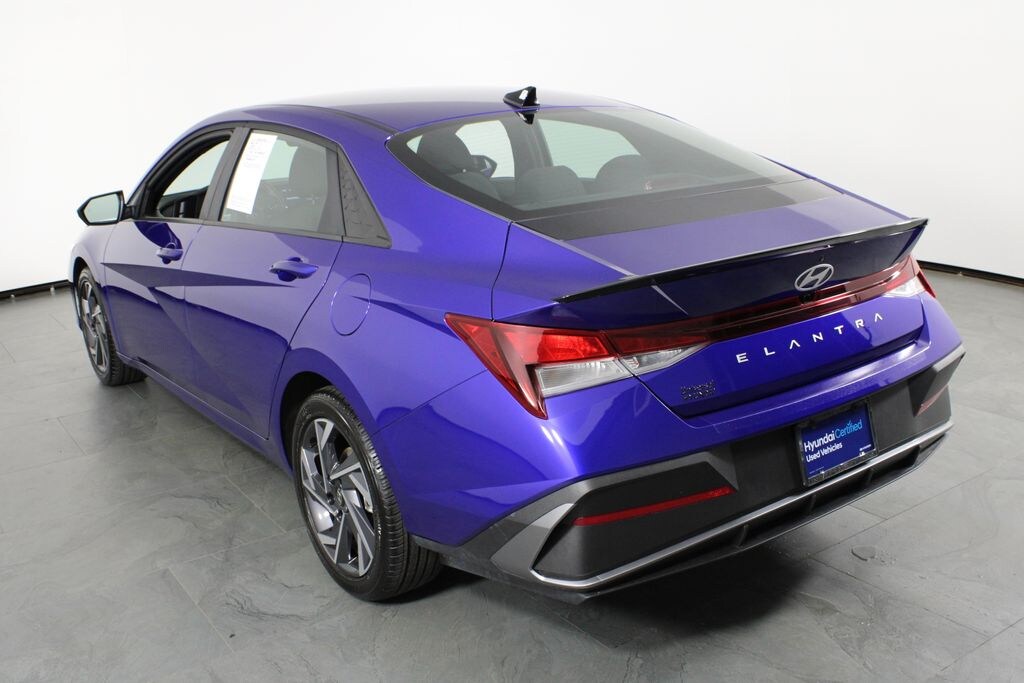 Certified 2025 Hyundai Elantra SEL Sport Sedan