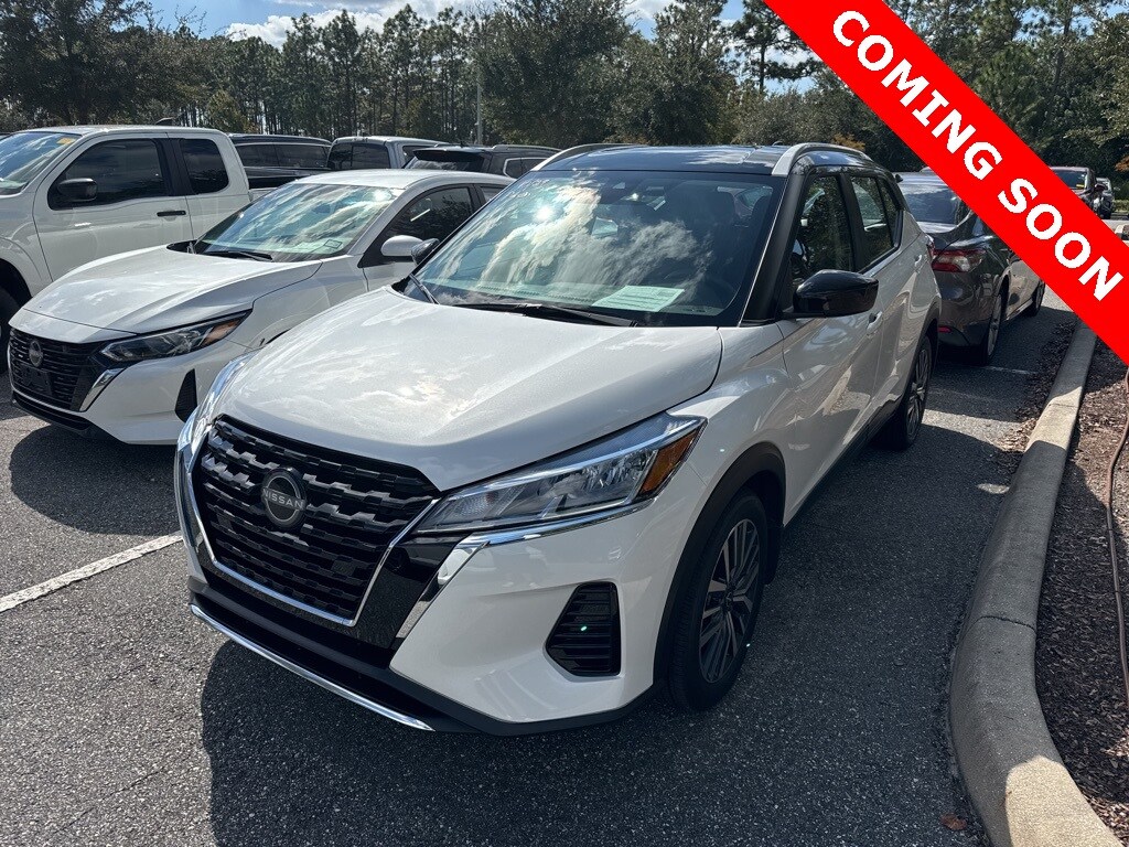 Used 2023 Nissan Kicks SV SUV