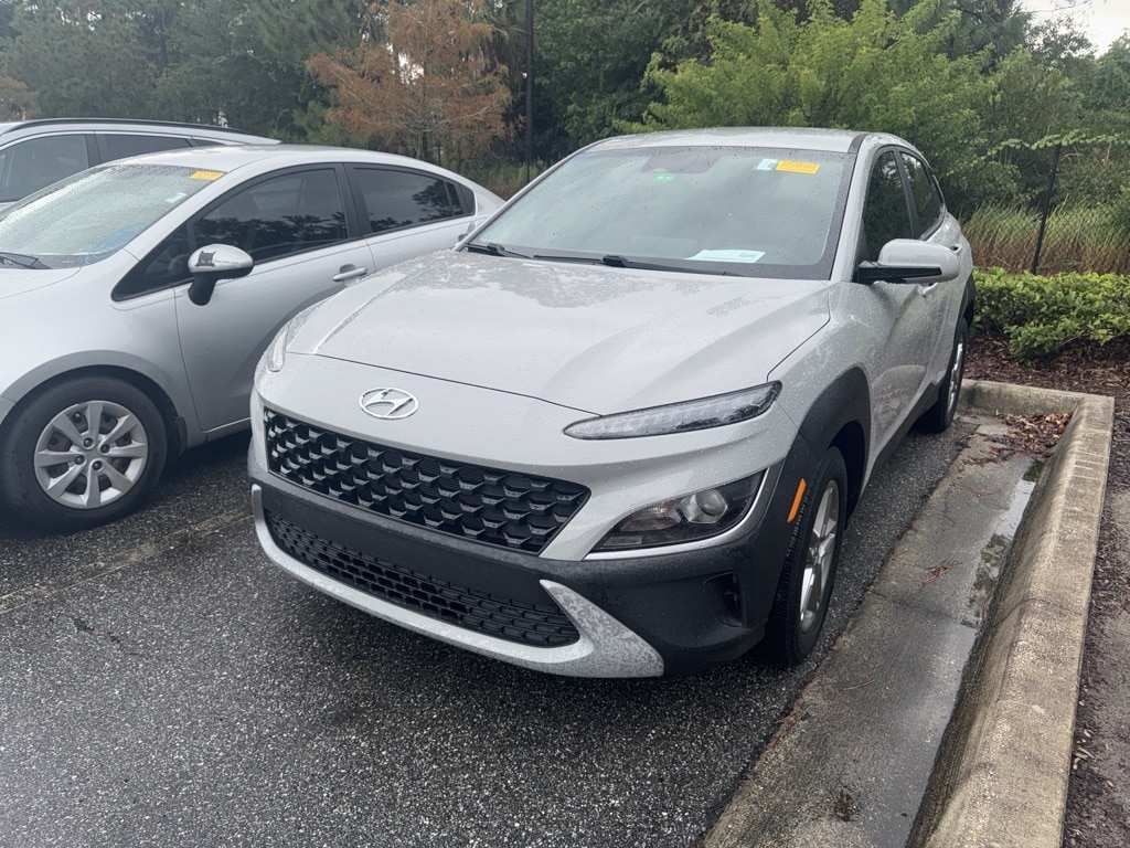 Used 2022 Hyundai Kona SE SUV