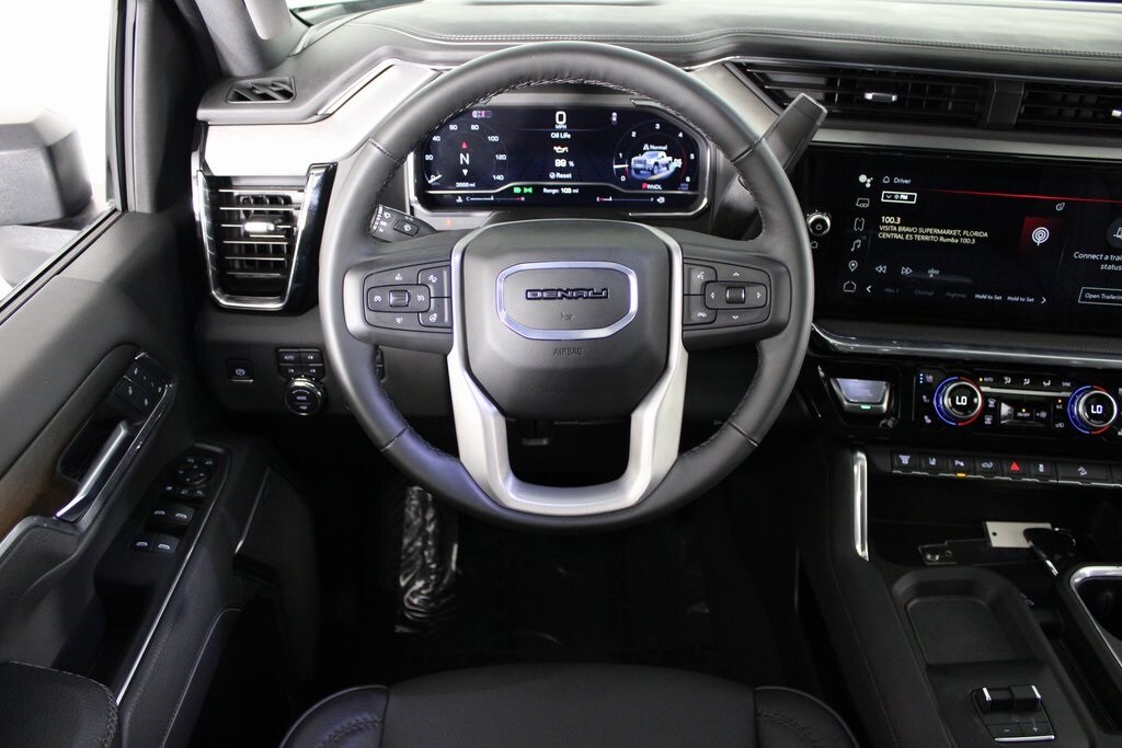 2025 Gmc Sierra 2500 HD Denali photo 3