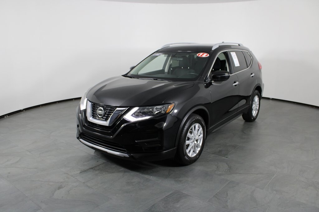 Certified 2018 Nissan Rogue SV SUV
