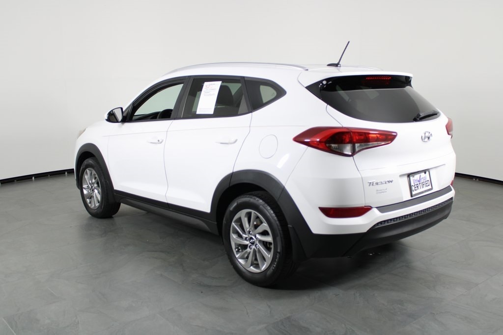Certified 2016 Hyundai Tucson SE w/Beige Interior SUV
