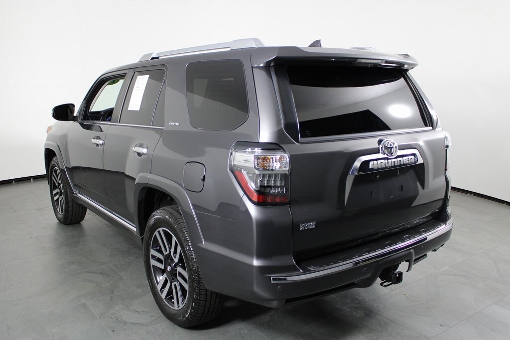 2019 Toyota 4Runner Limited photo 2