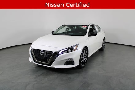 2022 Nissan Altima 2.5 SR Sedan