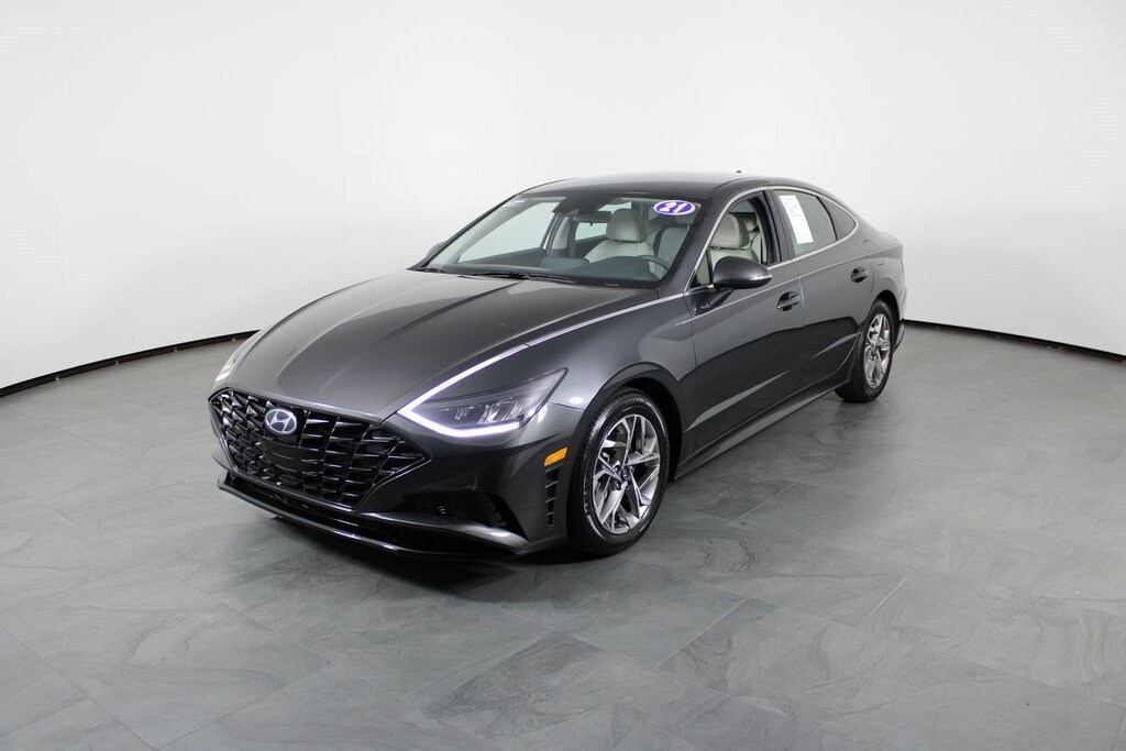 Certified 2021 Hyundai Sonata SEL Sedan