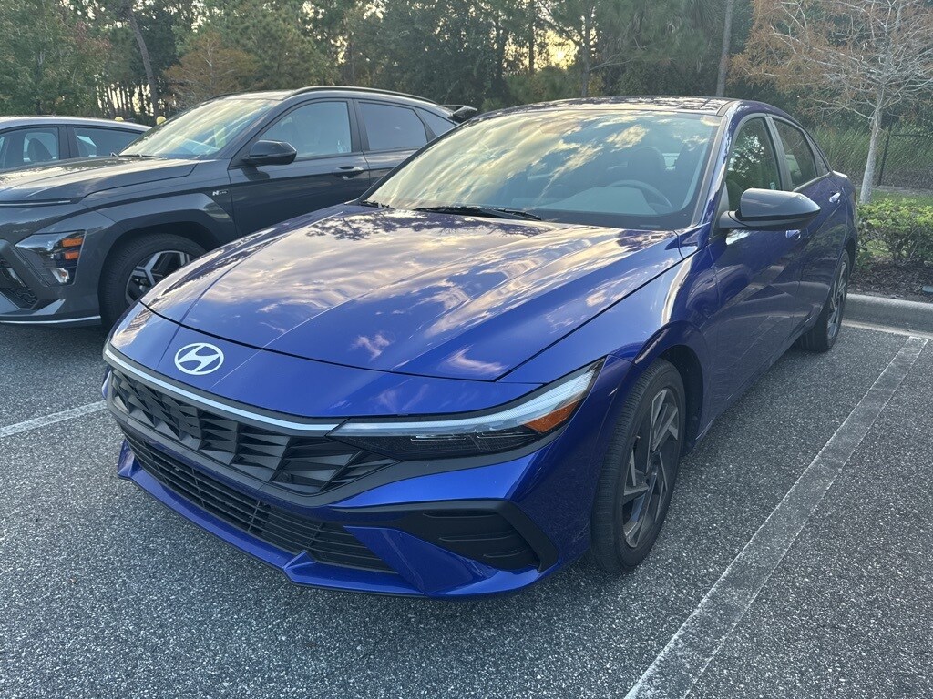 Used 2025 Hyundai Elantra SEL Sport Sedan