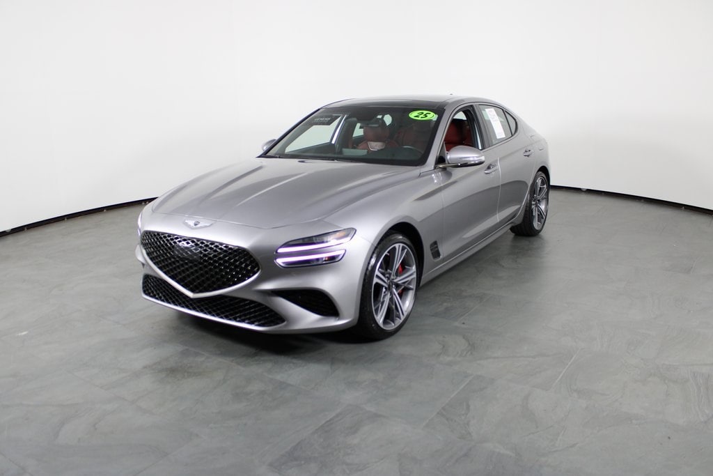 2025 GENESIS G70