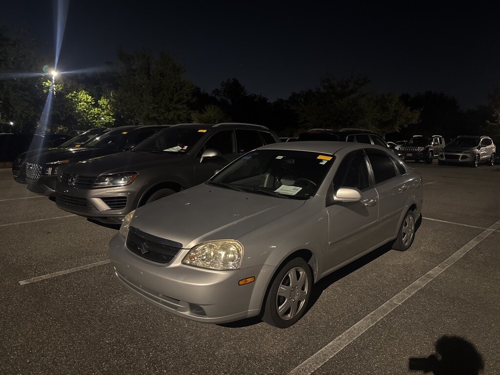 Used 2007 Suzuki Forenza Sedan
