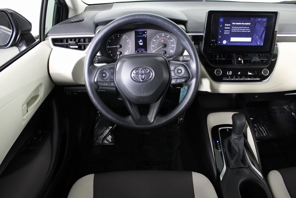 Used 2025 Toyota Corolla LE Sedan