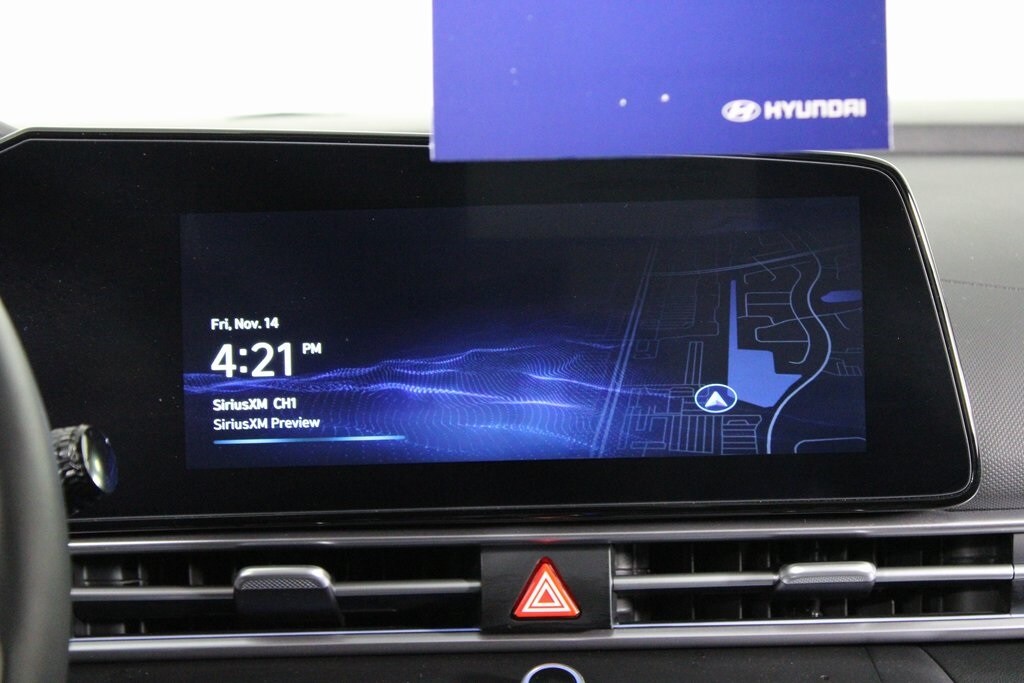 Certified 2025 Hyundai Elantra SEL Convenience Sedan