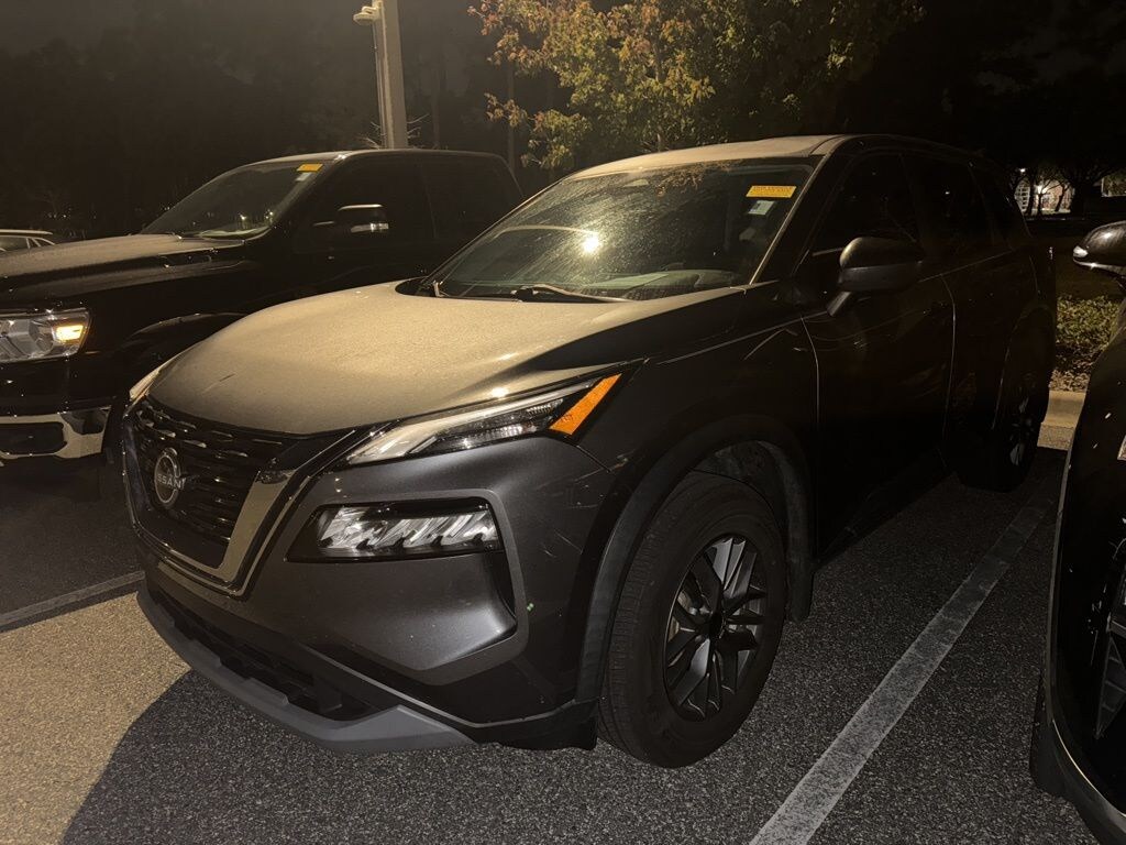 Used 2022 Nissan Rogue S SUV