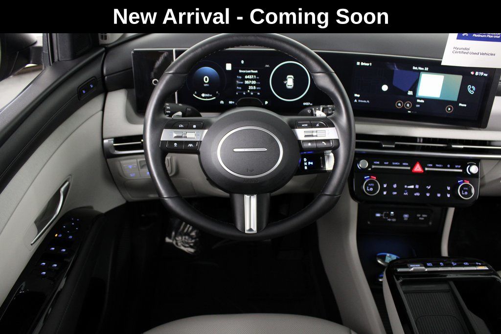 2025 Hyundai Tucson Limited photo 3