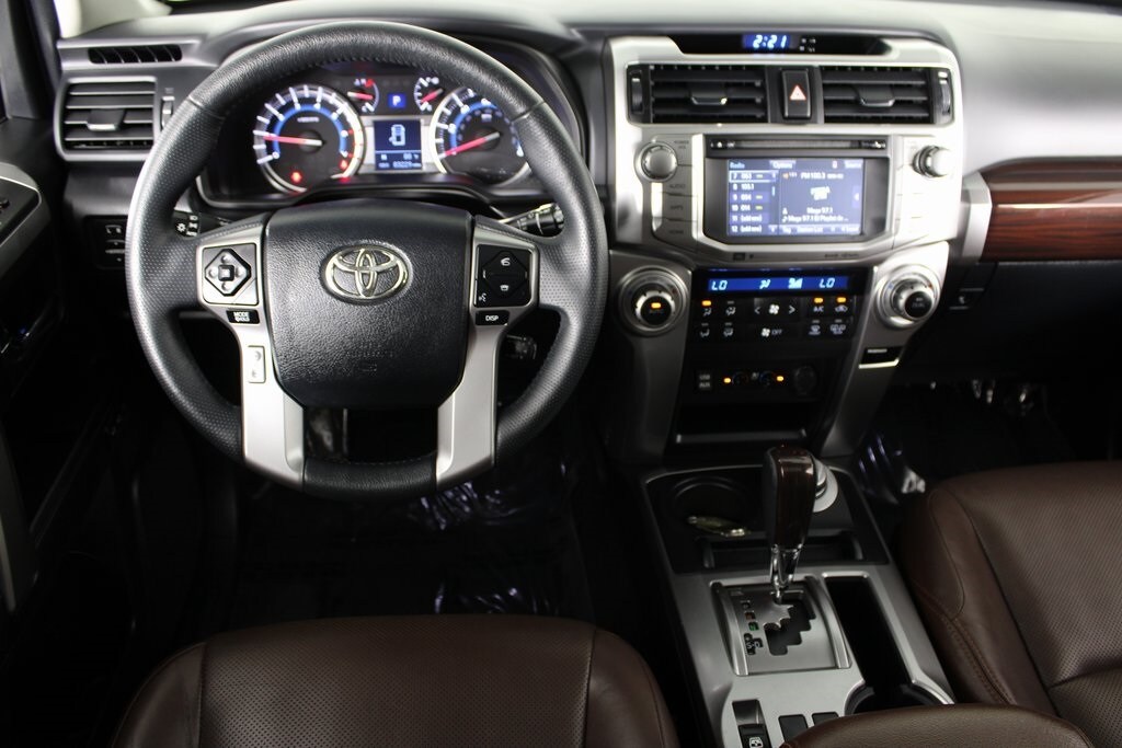 2019 Toyota 4Runner Limited photo 3