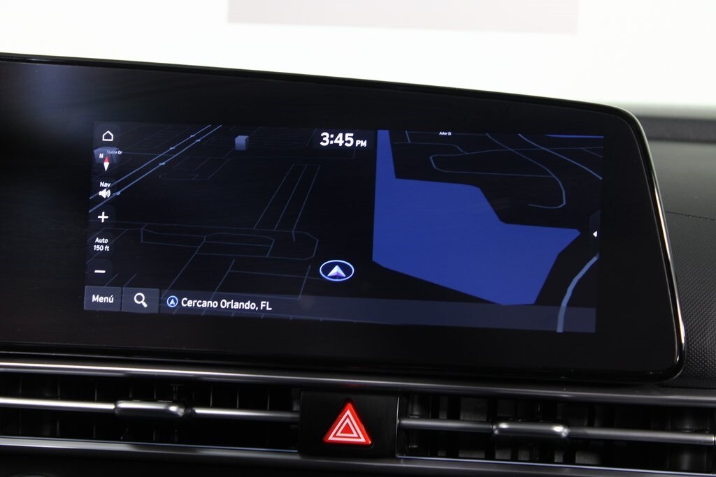 2023 Hyundai Elantra Limited photo 4