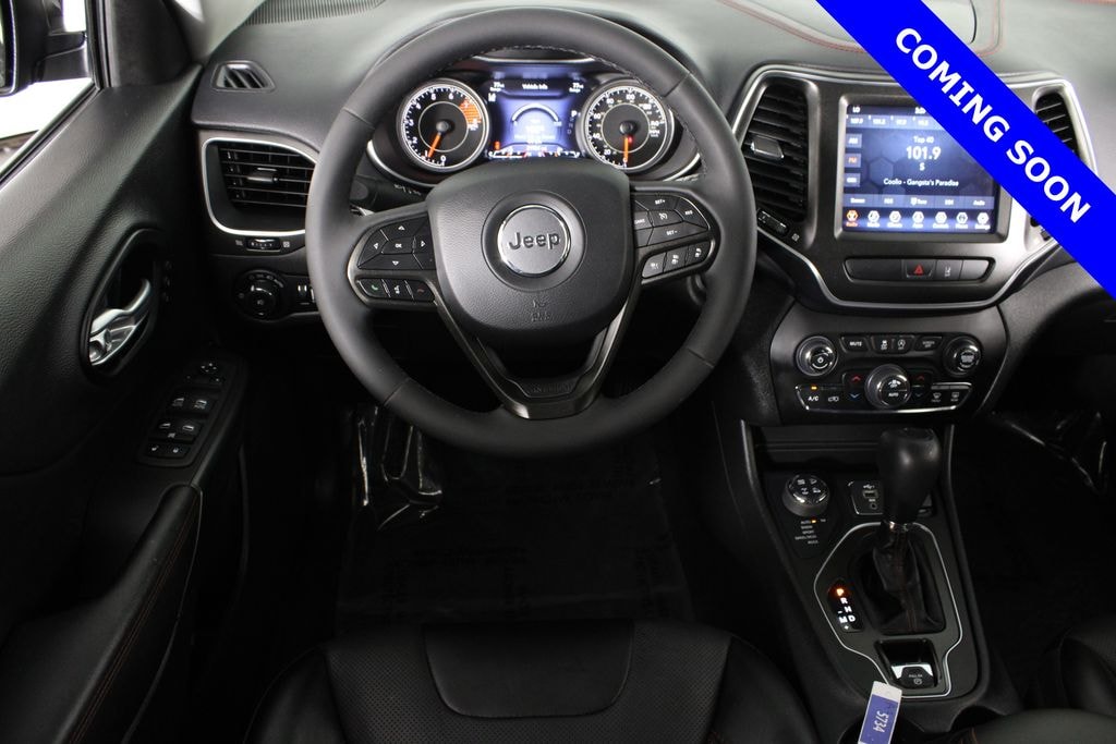 Used 2022 Jeep Cherokee Trailhawk SUV