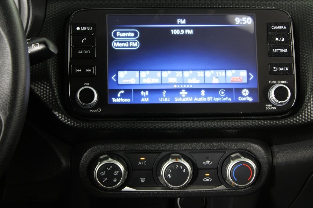 2023 Nissan Kicks SV photo 4