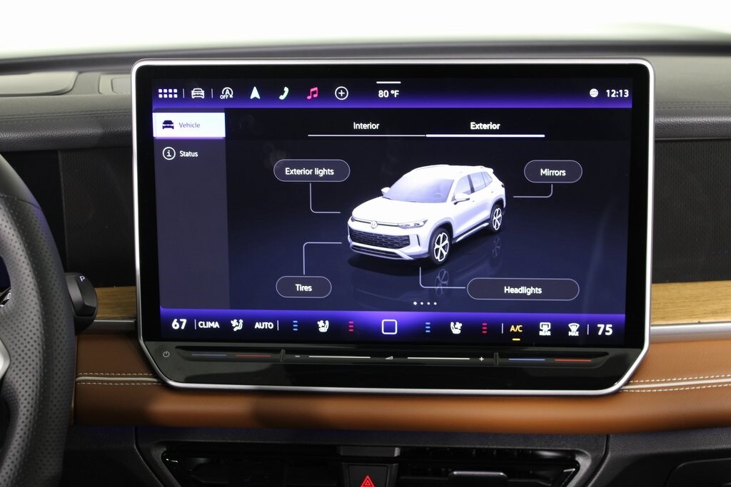 2025 Volkswagen Tiguan SEL R-Line Black photo 4