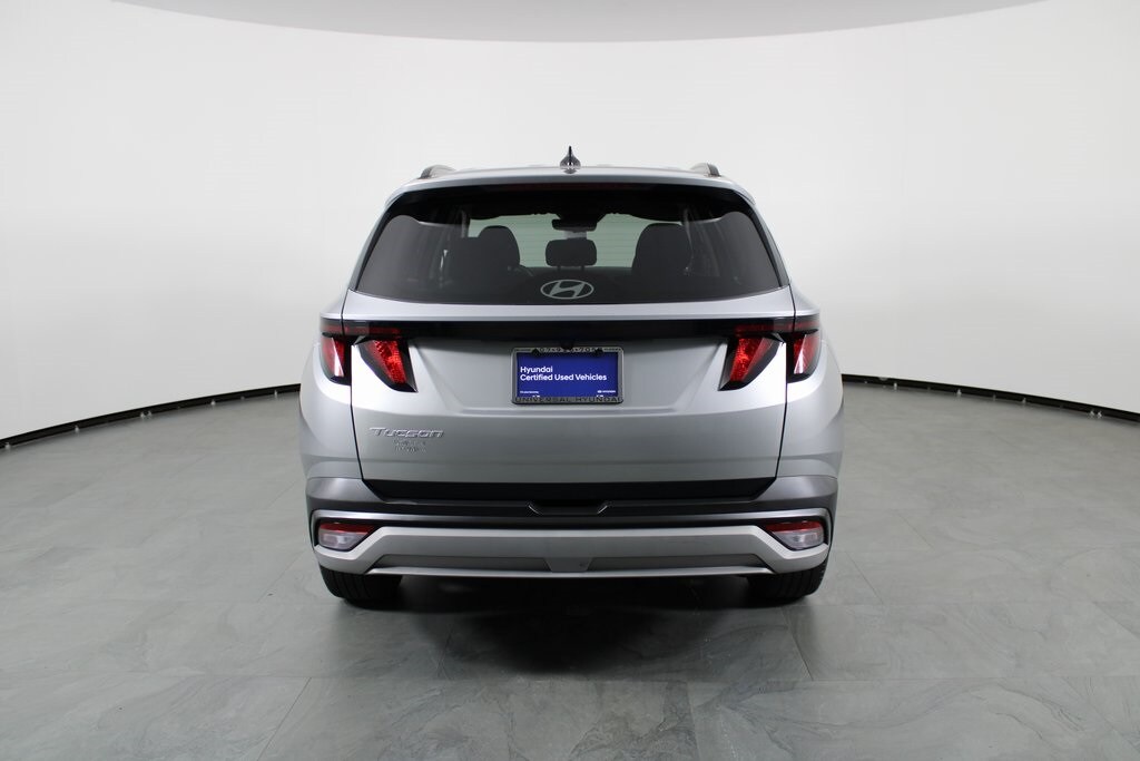 2025 Hyundai Tucson SEL photo 3