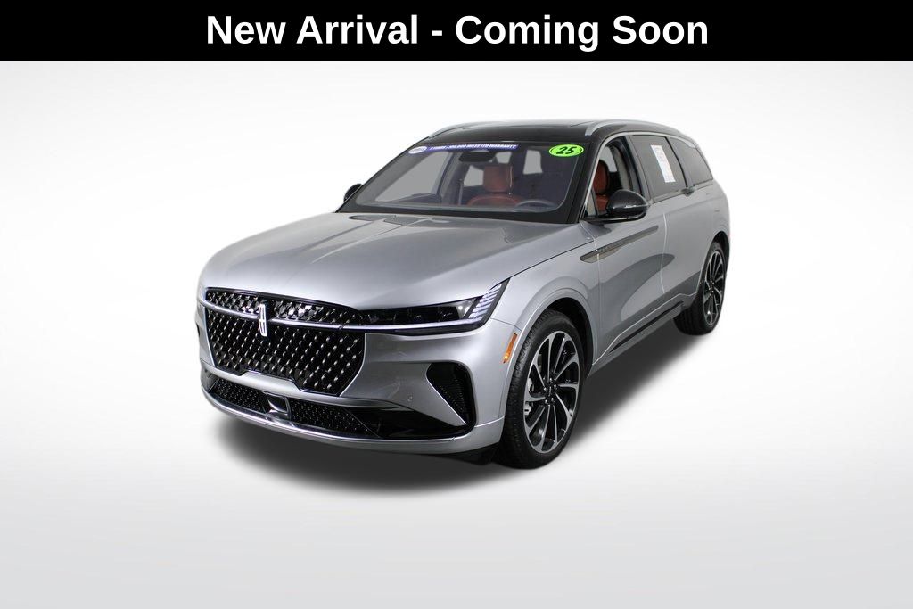 2025 Lincoln Nautilus Black Label's photo