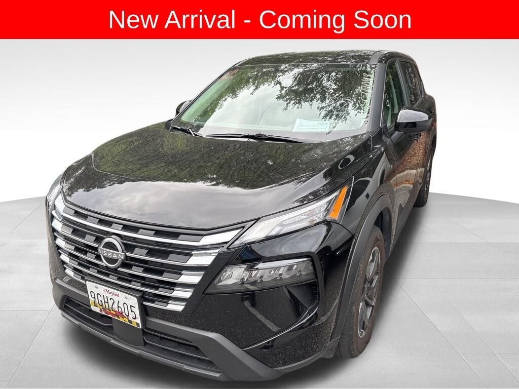 Used 2025 Nissan Rogue SV SUV