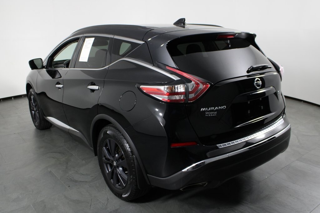 2018 Nissan Murano SV photo 2