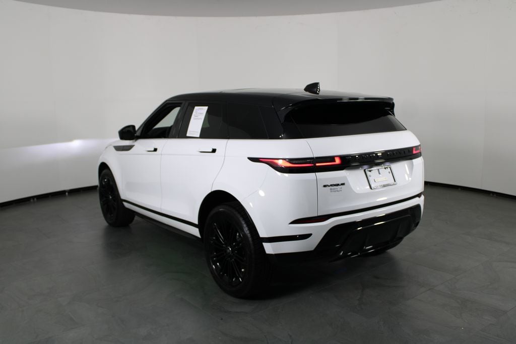 Used 2026 Land Rover Range Rover Evoque Dynamic SE SUV