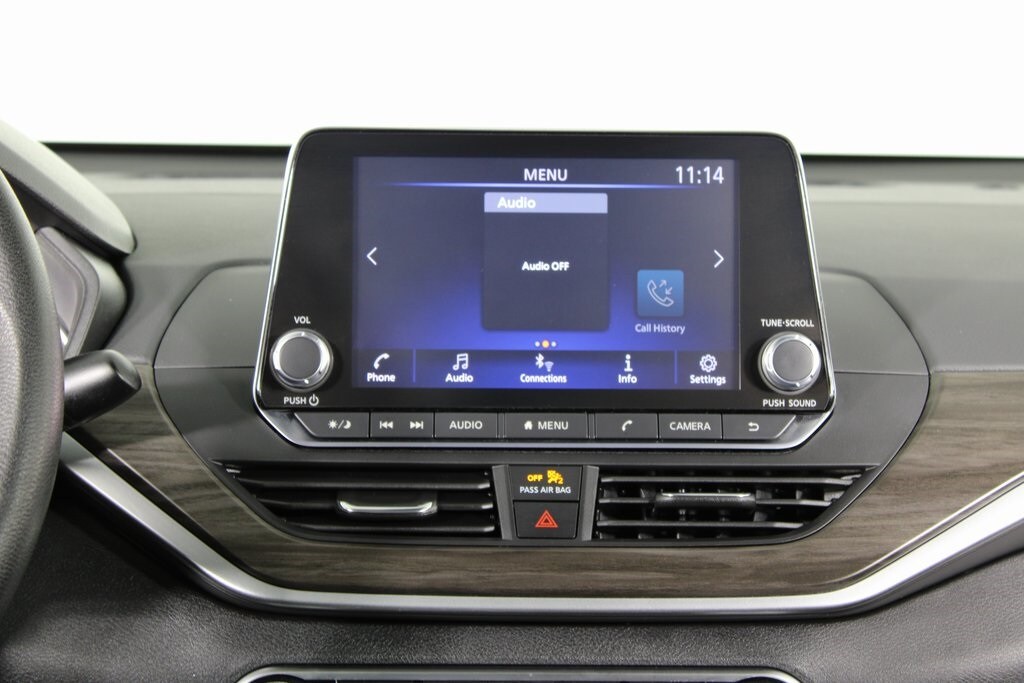 2024 Nissan Altima 2.5 SV photo 4