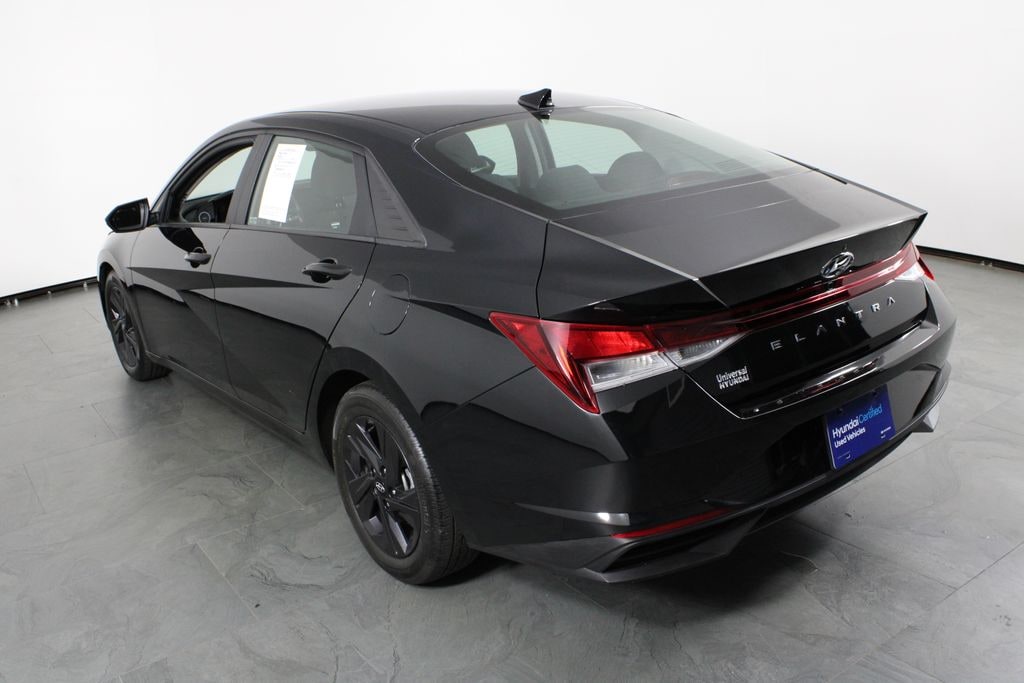 Certified 2021 Hyundai Elantra SEL Sedan