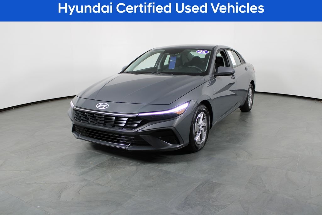 Certified 2025 Hyundai Elantra SE Sedan