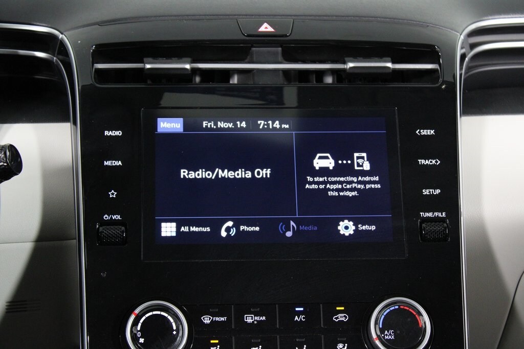 2024 Hyundai Tucson SE photo 4