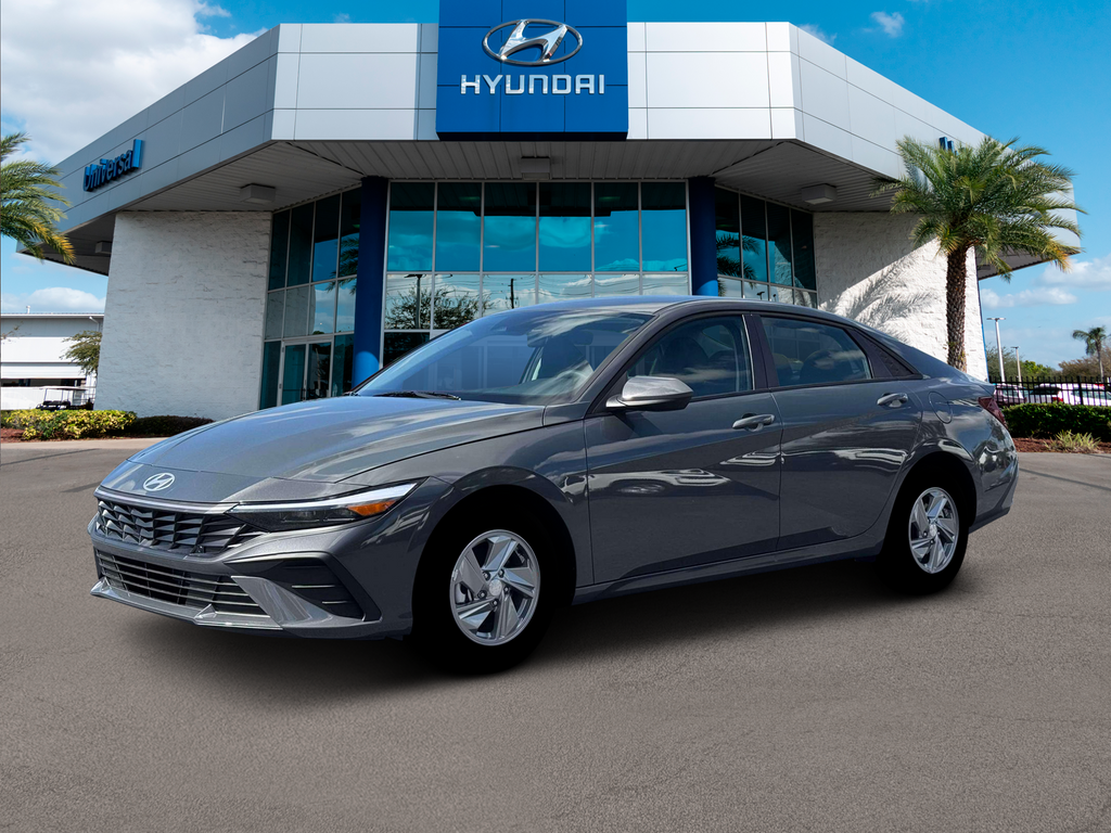 Used 2026 Hyundai Elantra SE Sedan