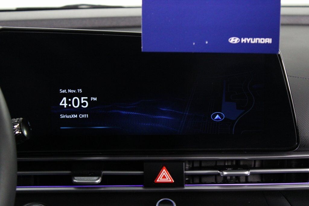 Certified 2025 Hyundai Elantra SEL Convenience Sedan