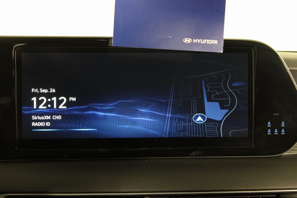 2024 Hyundai Palisade Limited photo 3