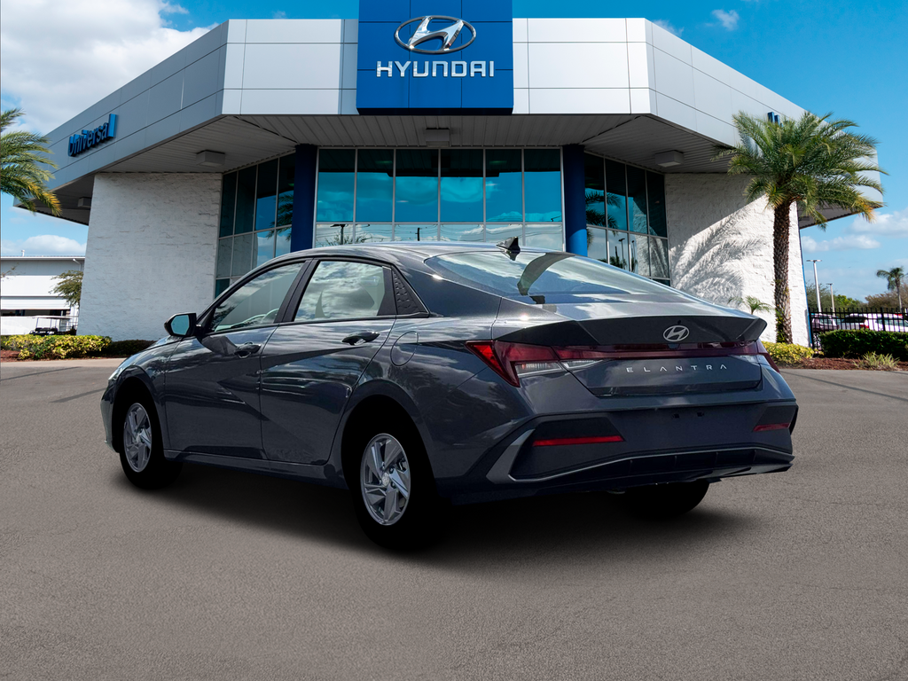 Used 2026 Hyundai Elantra SE Sedan