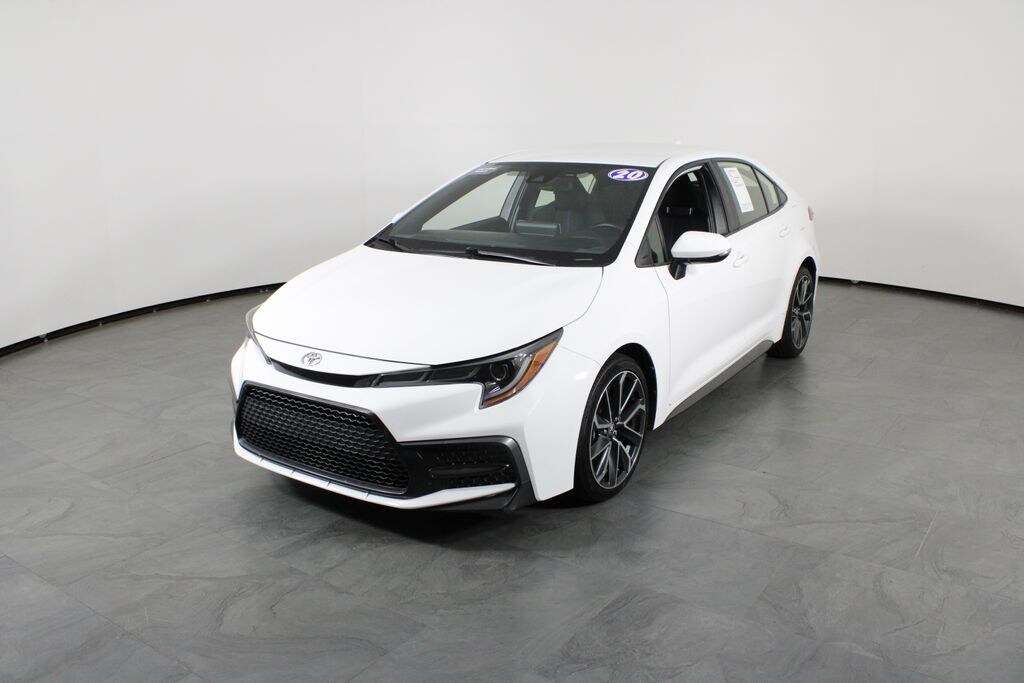 Used 2020 Toyota Corolla SE Sedan