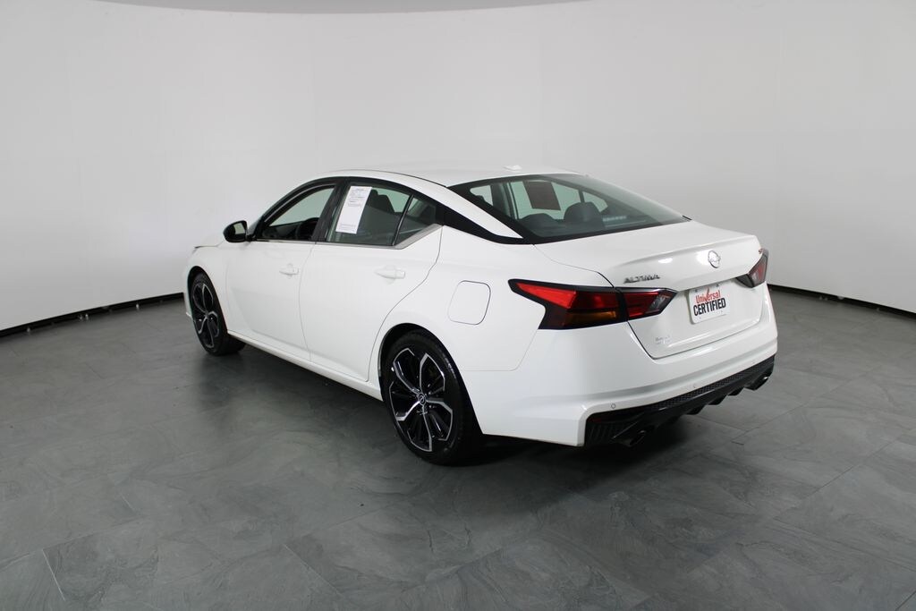 Certified 2025 Nissan Altima SR Sedan