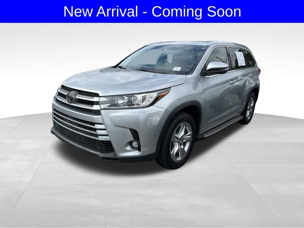 Used 2019 Toyota Highlander Limited V6 SUV