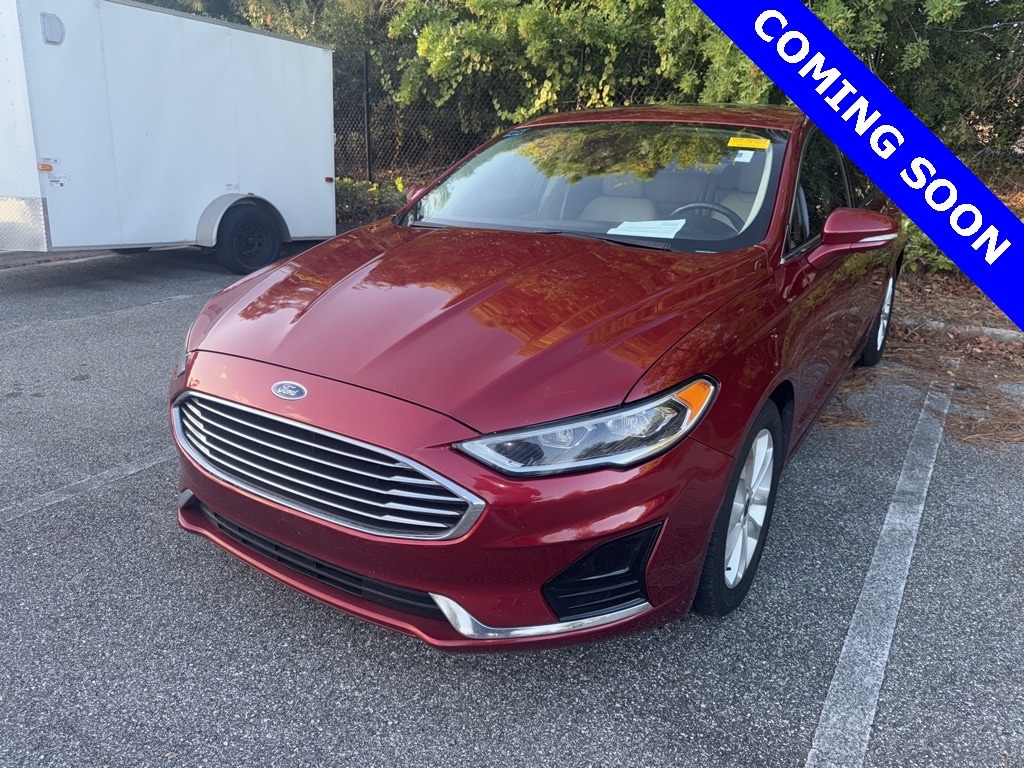 Used 2019 Ford Fusion Hybrid SEL Sedan