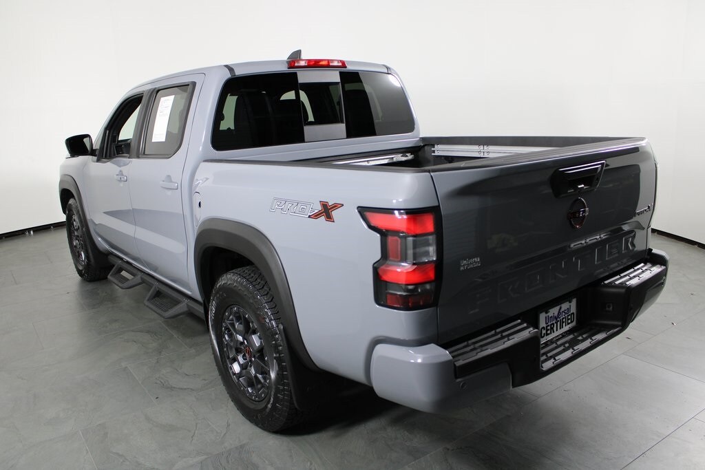 2023 Nissan Frontier PRO-X photo 2