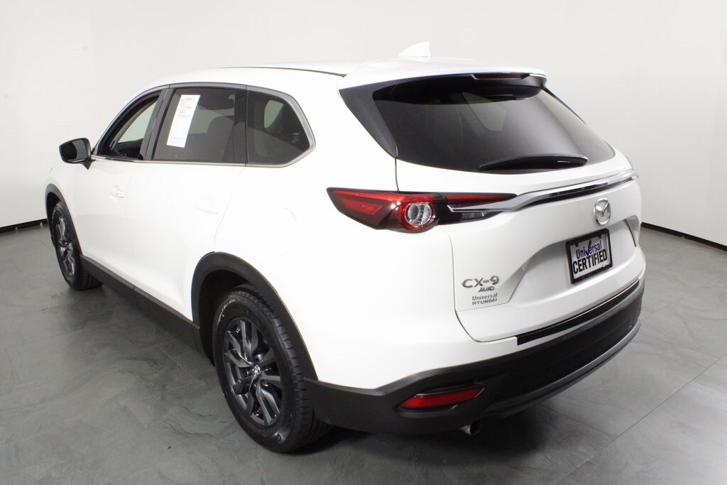 2023 Mazda CX-9 Touring photo 2