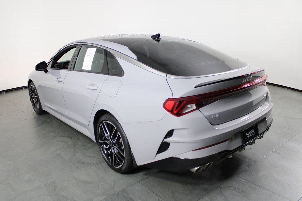 2023 Kia K5 GT photo 2