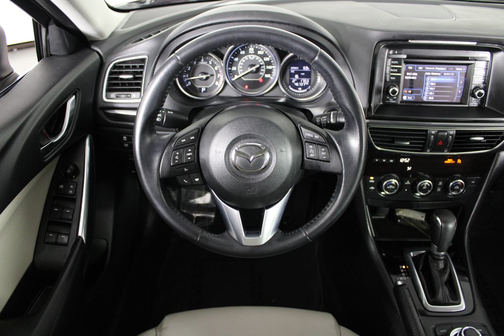 2015 Mazda Mazda6 Touring photo 3